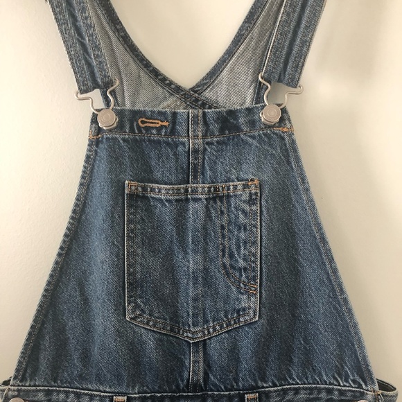 Levi's Medium Wash Distressed Overalls Size S - Picture 4 of 16